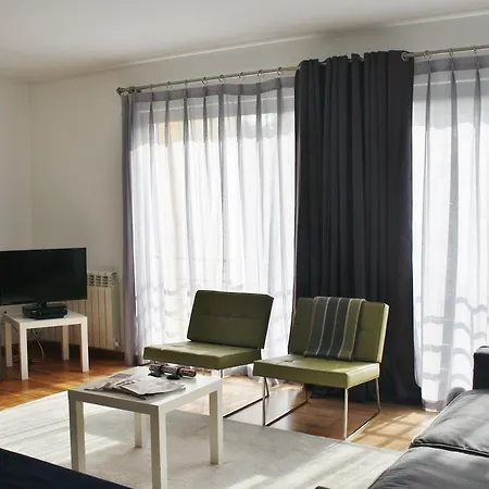 Apartament Charming Apt. Віавіа