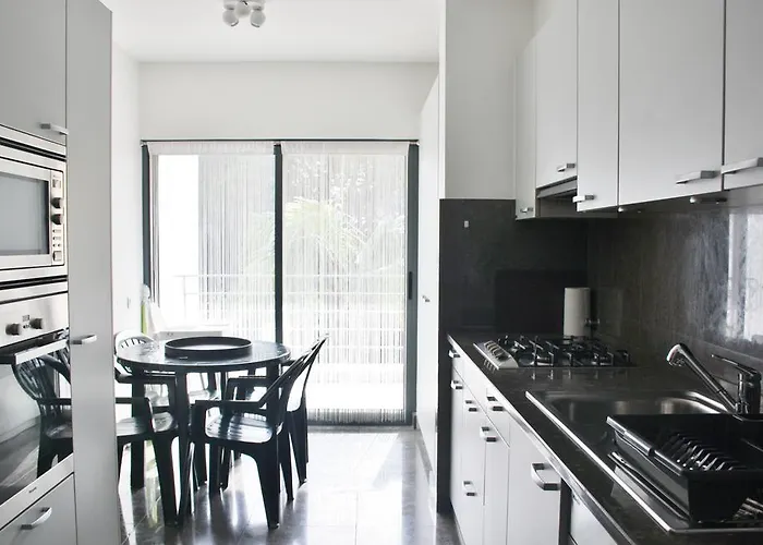 Charming Apt. Cascais