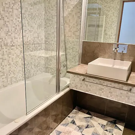 卡斯卡伊斯迷人公寓。 公寓 *